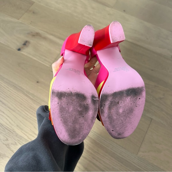 ModCloth x Hello Kitty Stripe Platform Sandals with Glittery Bow - Picture 11 of 16